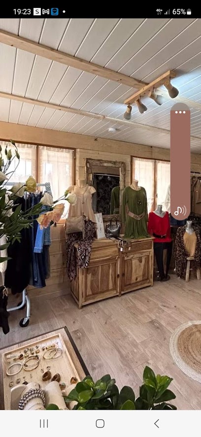 Photo Le chalet de la mode J&O