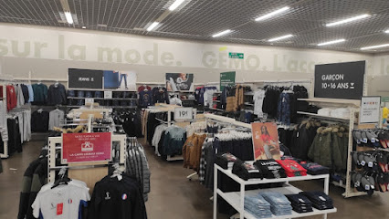 Photo GEMO CALAIS Chaussures et Vêtements