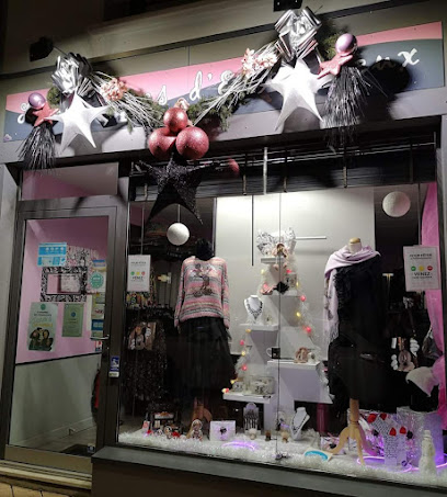 Photo Les folies d'ENTRE DEUX