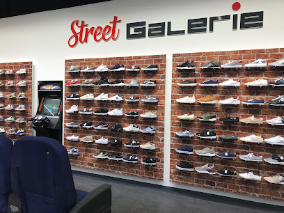 Photo GDC - Narbonne - Chaussures & Vêtements