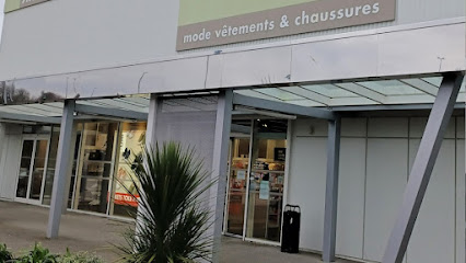 Photo GEMO CHERBOURG Chaussures et Vêtements