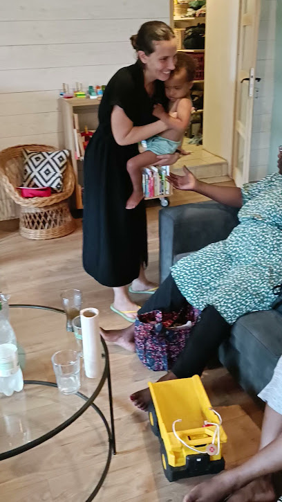 Photo Boutique solidaire, secours catholiques