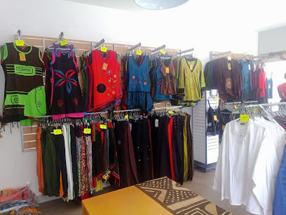 Photo Ici mais d'ailleurs