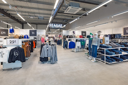 Photo GEMO RENNES - CHANTEPIE Chaussures et Vêtements