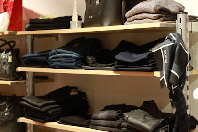 Photo Boutique LINE - Magasin vêtements femme à Guebwiller