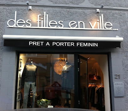 Photo Des Filles en Ville