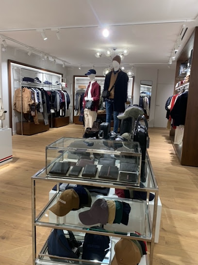 Photo Tommy Hilfiger Les Sables d'Olonne