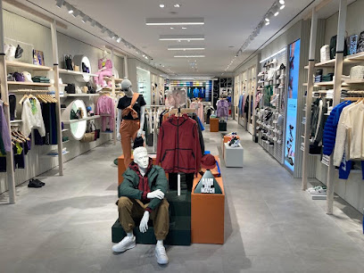 Photo Lacoste Boulogne