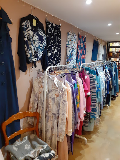 Photo Simone Et Lucette Boutique seconde main, friperie, vintage