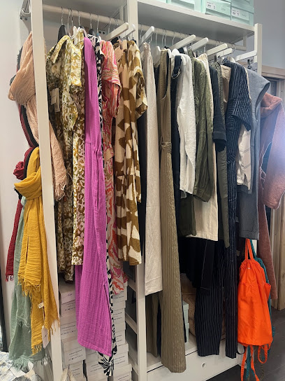 Photo La Passerelle Concept Store