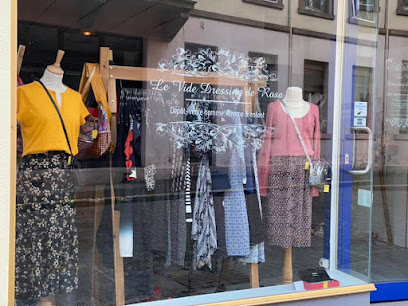 Photo Le vide dressing de Rosa