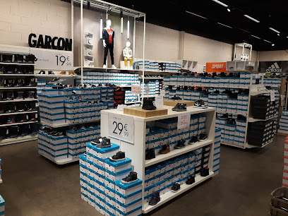 Photo GEMO RODEZ Chaussures et Vêtements