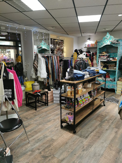 Photo NALAIA concept store