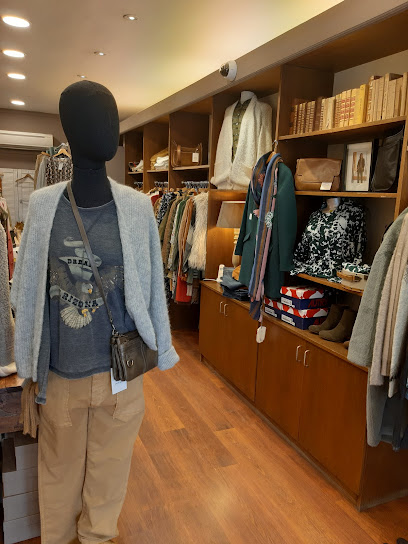 Photo La Dentellière