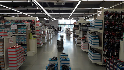 Photo GEMO LIBOURNE Chaussures et Vêtements