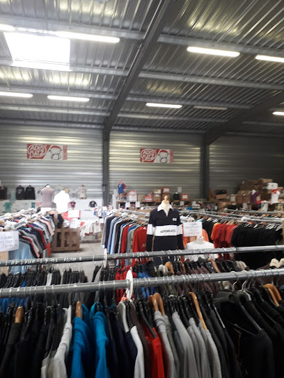 Photo ADISHATZ® LA FABRICA Capbreton / Mag usine Outlet