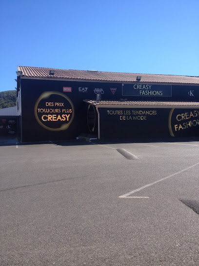 Photo Creasy Fashions