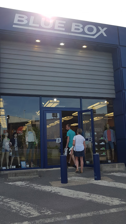 Photo Blue Box