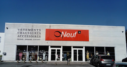 Photo O NEUF vêtements