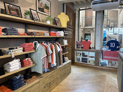 Photo Blacks Legend Beaune