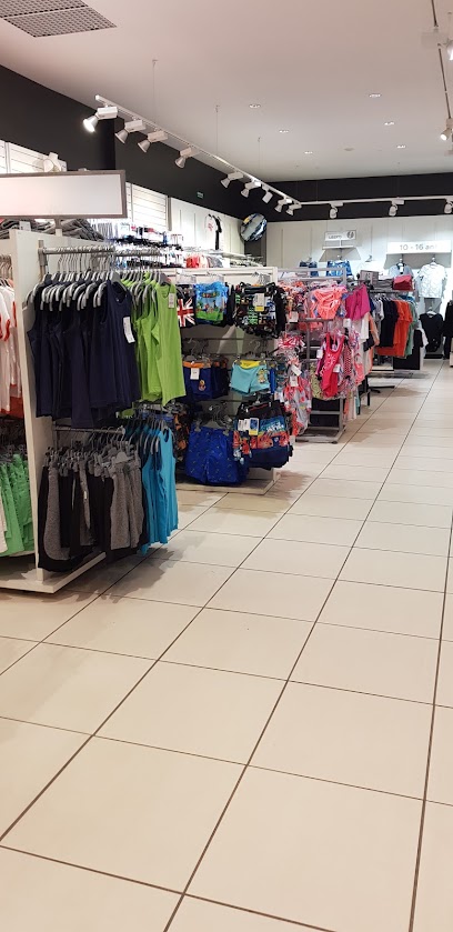 Photo LA HALLE St Pierre