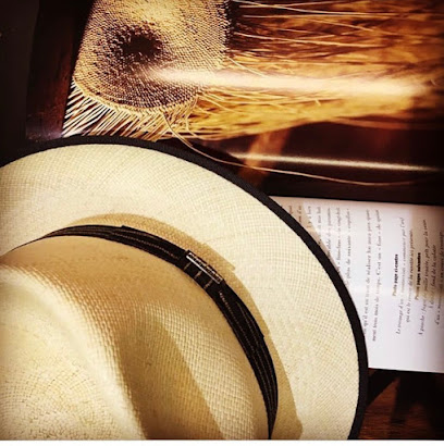 Photo La Boutique À Chapeaux