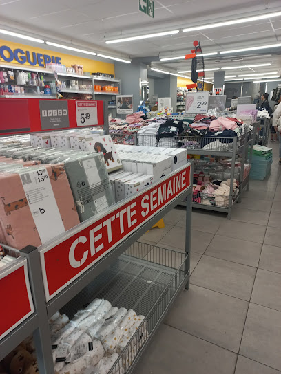 Photo Zeeman Toulon Place Martin Bidouré