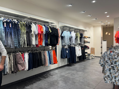 Photo Outlet Seven's