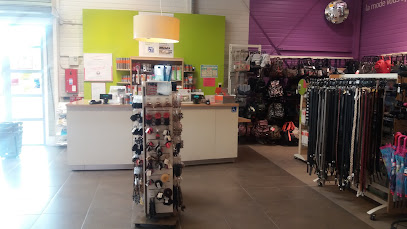 Photo GEMO RUFFEC Chaussures et Vêtements