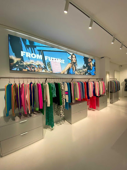 Photo FROM FUTURE - Saint-Tropez