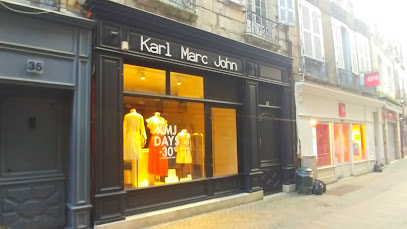 Photo KARL MARC JOHN