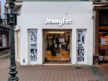 Photo Don't Call Me Jennyfer