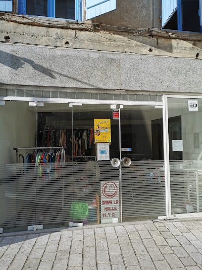 Photo Dans la malle il y a