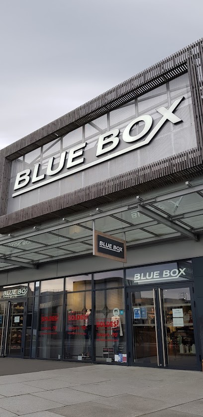 Photo Blue Box