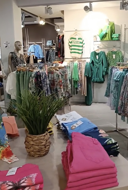 Photo Carnaby Isle d'Abeau