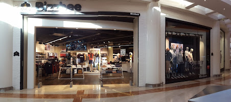 Photo BIZZBEE AVIGNON