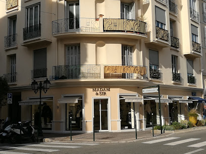 Photo Madam and Sir of England