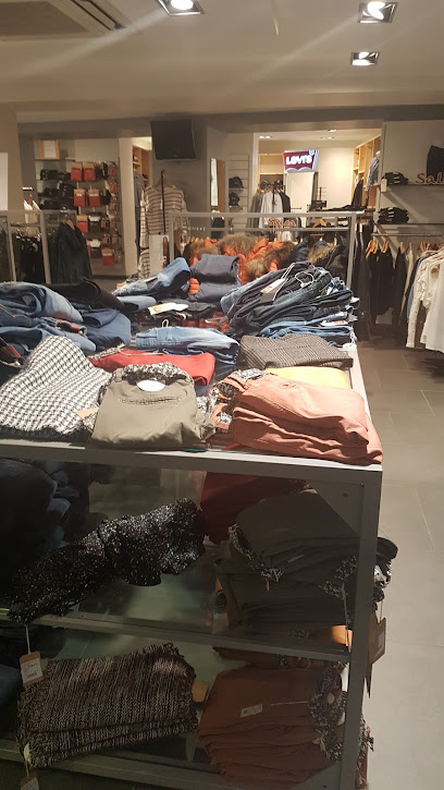 Photo Superdry Store