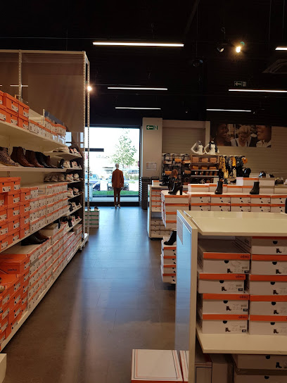 Photo GEMO SERVON Chaussures et Vêtements